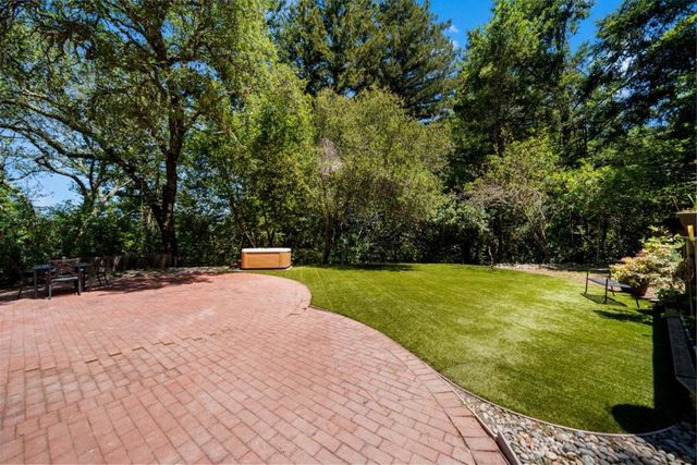 25405 Adams Road, Los Gatos, CA 95033