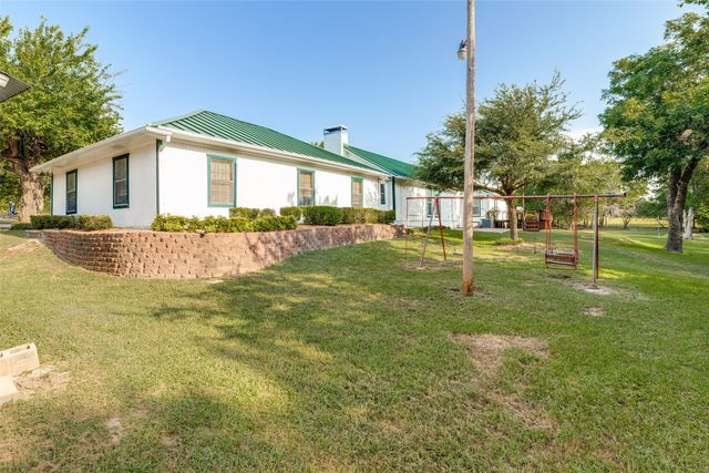 1020 Winningkoff Road, Lucas, TX 75002