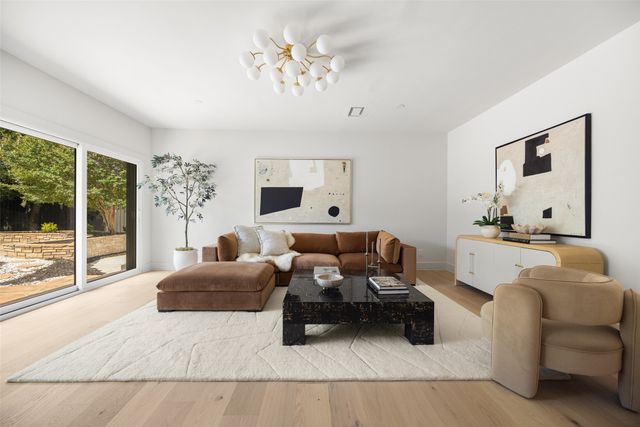 7512 Woodstone Lane, Dallas, TX 75248
