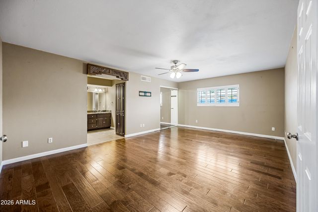 324 W WILLOW Avenue, Phoenix, AZ 85029