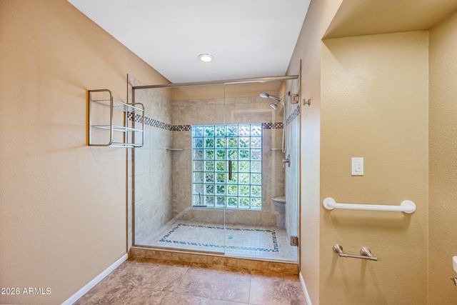 324 W WILLOW Avenue, Phoenix, AZ 85029