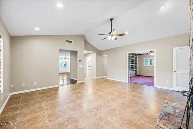 324 W WILLOW Avenue, Phoenix, AZ 85029