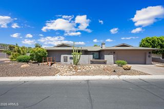 324 W WILLOW Avenue, Phoenix, AZ 85029