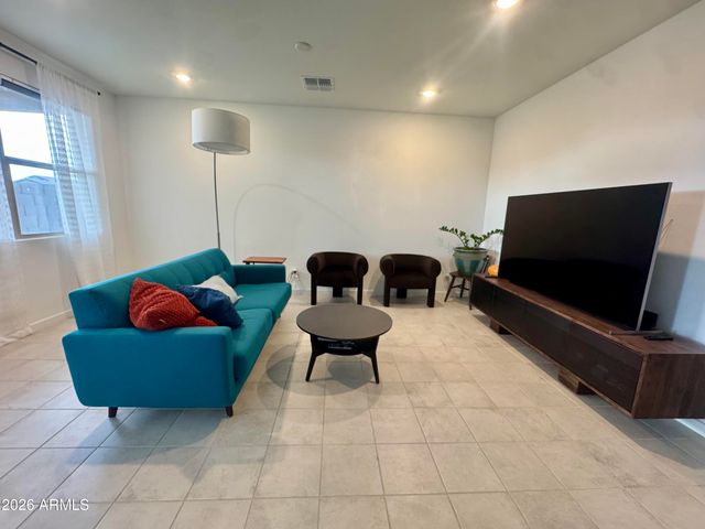 9038 S 69TH Drive, Laveen, AZ 85339