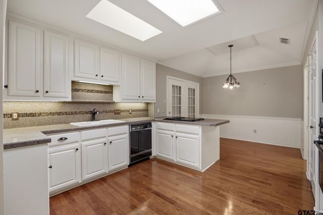 3306 Parliment, Tyler, TX 75701