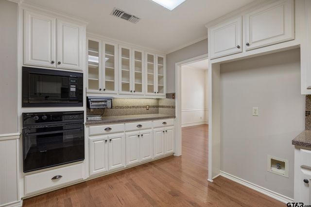 3306 Parliment, Tyler, TX 75701