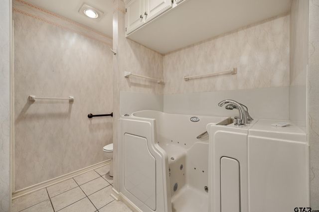 3306 Parliment, Tyler, TX 75701