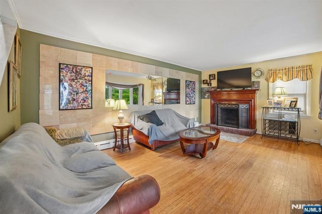 72 Lake Drive, Wayne, NJ 07470