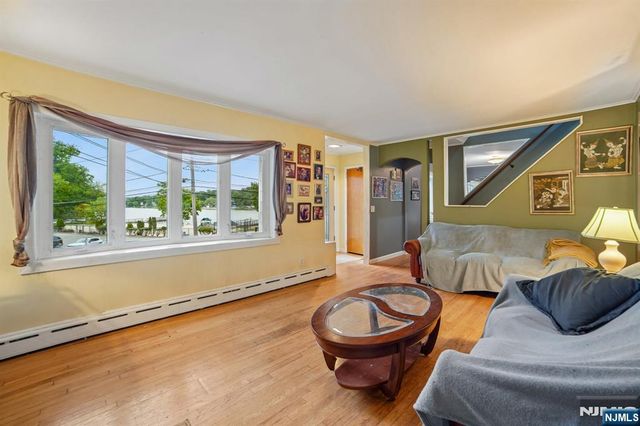 72 Lake Drive, Wayne, NJ 07470