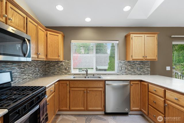 2245 SE Camano Drive, Camano Island, WA 98282