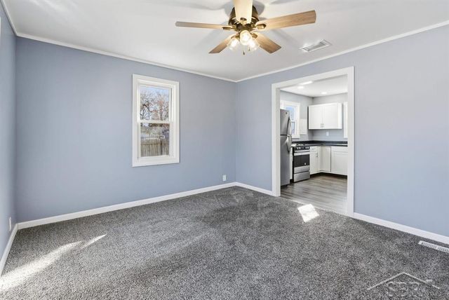 1210 E Smith Street, Bay City, MI 48706