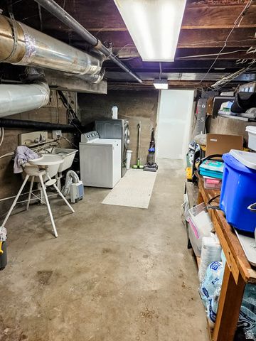 311 E 100 ST, Spanish Fork, UT 84660