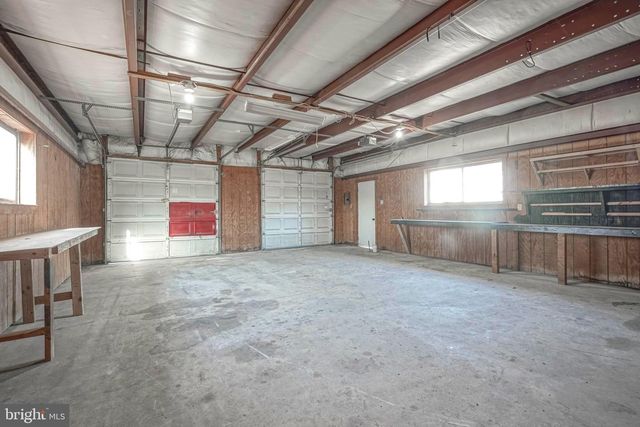 68 E HARMONY ST, Penns Grove, NJ 08069