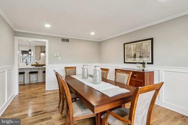 923 HUNT DR, Yardley, PA 19067