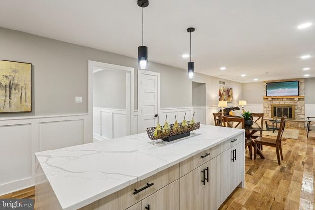 923 HUNT DR, Yardley, PA 19067