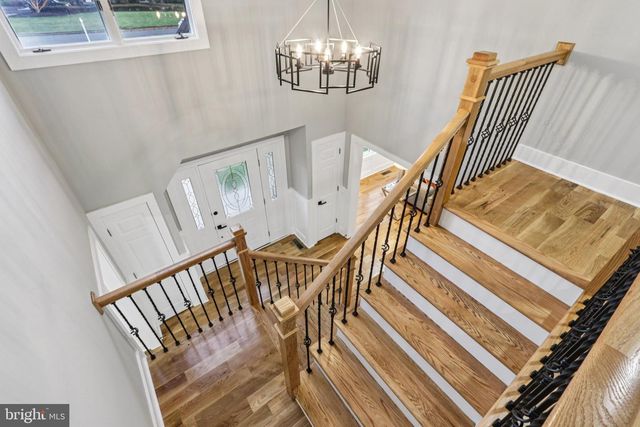 923 HUNT DR, Yardley, PA 19067