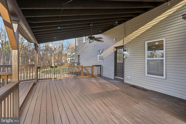 923 HUNT DR, Yardley, PA 19067