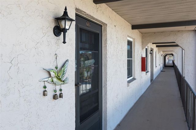 8681 BARDMOOR BOULEVARD 301C, Seminole, FL 33777