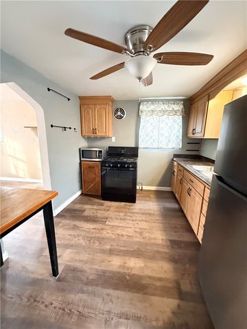 924 James St, Turtle Creek, PA 15145