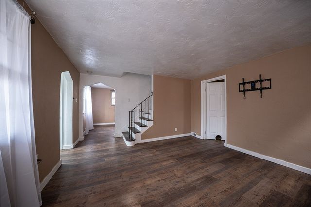 924 James St, Turtle Creek, PA 15145