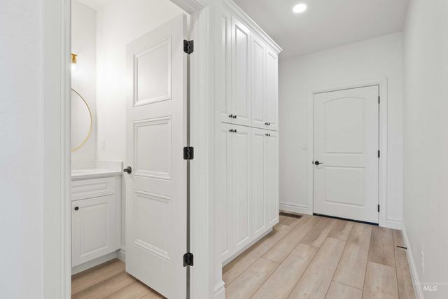 866 Quartz, Kimberly, ID 83341