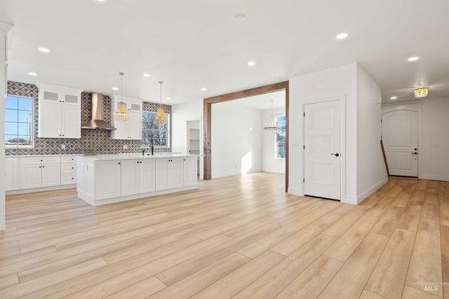 866 Quartz, Kimberly, ID 83341