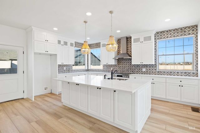 866 Quartz, Kimberly, ID 83341