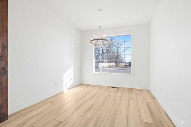 866 Quartz, Kimberly, ID 83341