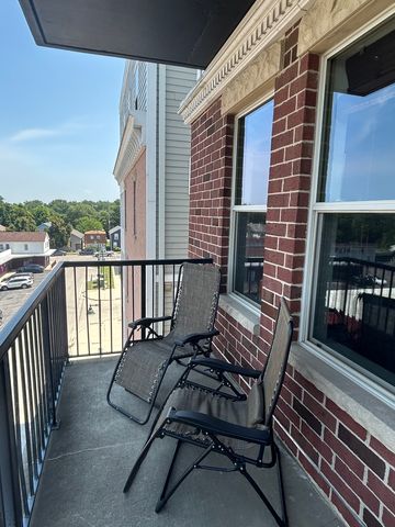 332 River Street 4405, Lemont, IL 60439