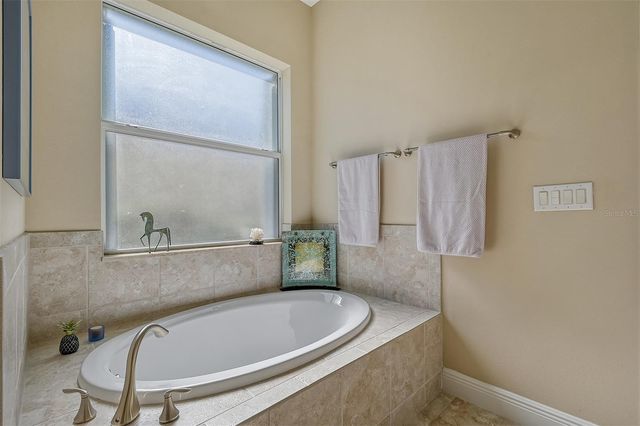 1014 OVERLOOK COURT, Bradenton, FL 34208