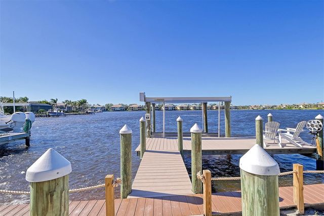 1014 OVERLOOK COURT, Bradenton, FL 34208