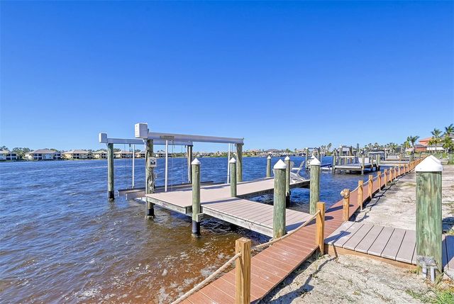 1014 OVERLOOK COURT, Bradenton, FL 34208