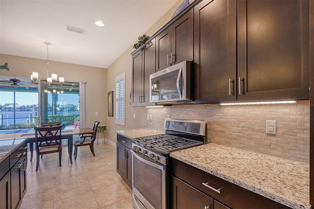1014 OVERLOOK COURT, Bradenton, FL 34208