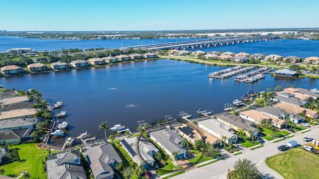 1014 OVERLOOK COURT, Bradenton, FL 34208