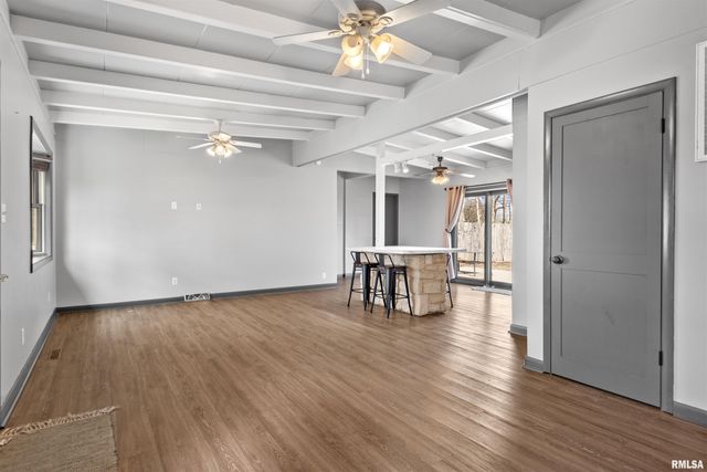 3420 S 4TH Street, Springfield, IL 62703