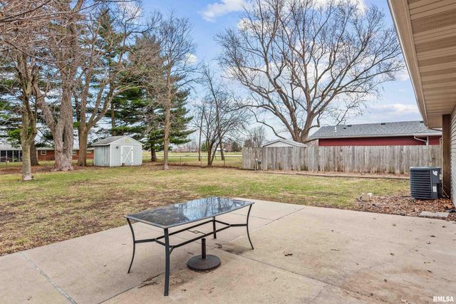 3420 S 4TH Street, Springfield, IL 62703