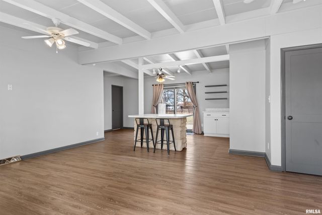 3420 S 4TH Street, Springfield, IL 62703