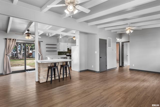 3420 S 4TH Street, Springfield, IL 62703