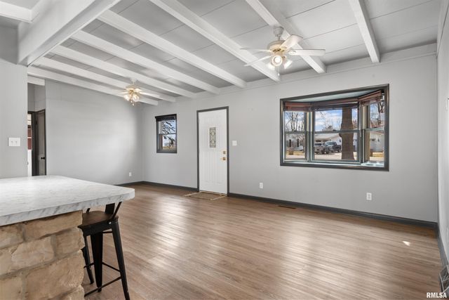 3420 S 4TH Street, Springfield, IL 62703