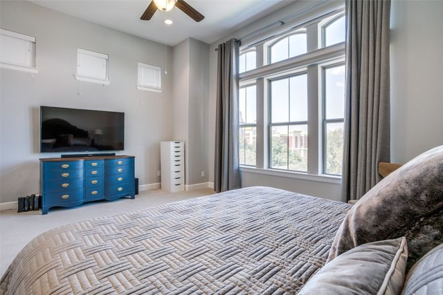 1348 Arch Place, Dallas, TX 75215