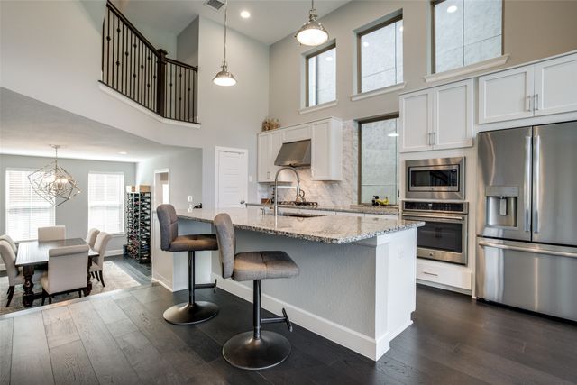 1348 Arch Place, Dallas, TX 75215