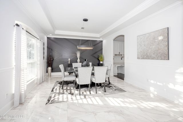 3619 Perryman Road, Ocean Springs, MS 39564