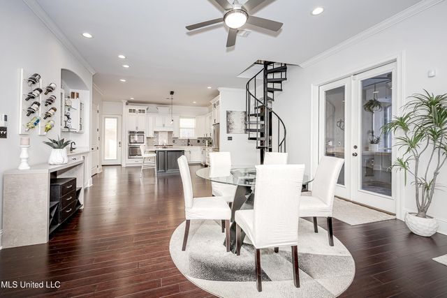 3619 Perryman Road, Ocean Springs, MS 39564