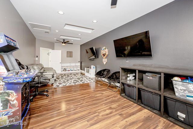 3619 Perryman Road, Ocean Springs, MS 39564