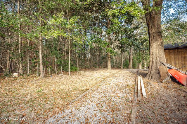 3619 Perryman Road, Ocean Springs, MS 39564