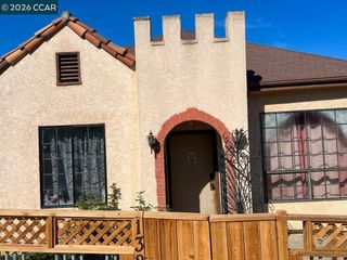 1324 Francis st, Crockett, CA 94525