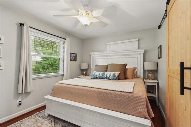 8906 W 99th Terrace, Overland Park, KS 66212