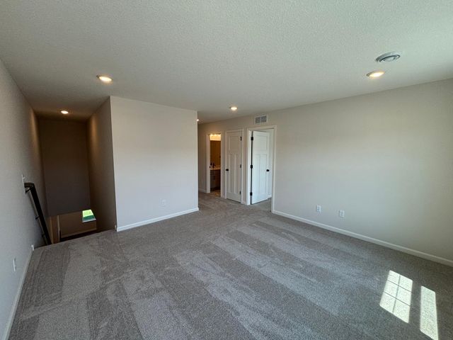 6150 157th Street N, Hugo, MN 55038