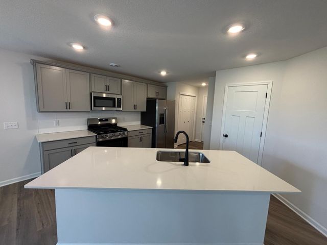 6150 157th Street N, Hugo, MN 55038