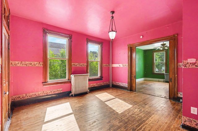 322 E 17th Street, Covington, KY 41014